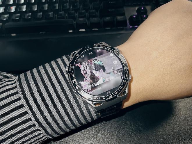 邦Watch Ultra外观抢眼尽显风采K8凯发登录潮流一族 解锁新体验：选择览